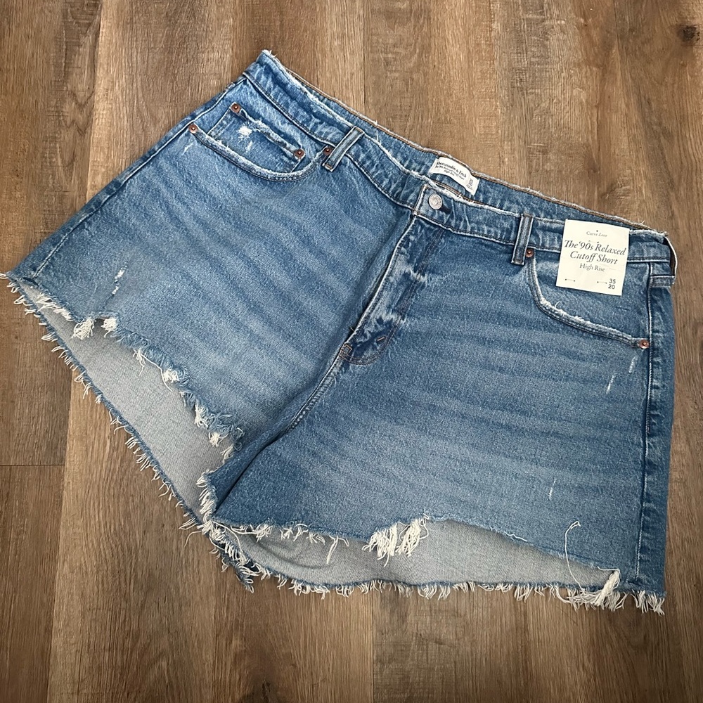 Women’s Abercombie & Fitch denim shorts